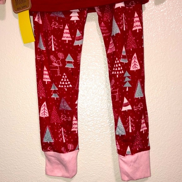 RAE DUNN Christmas Pajamas Set, Santa’s Helper, Snug Fit PJ, 5T - Picture 6 of 8